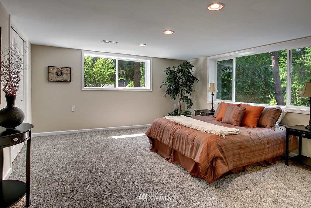 1123 Chelan Avenue Northeast Renton, WA 98059 - Photo 9 of 17 Gallery Image 9