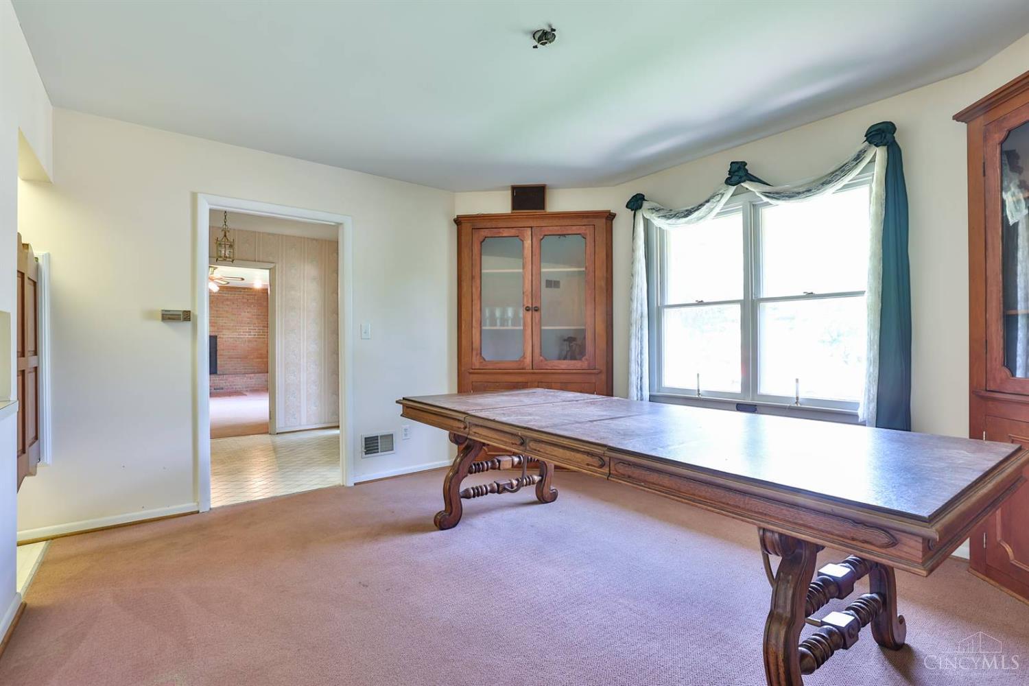 6410 Daly Road Cincinnati, OH 45224 - Photo 14 of 82 Gallery Image 14