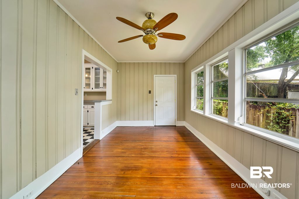 54 South Hallett Street Mobile, AL 36604 - Photo 14 of 24