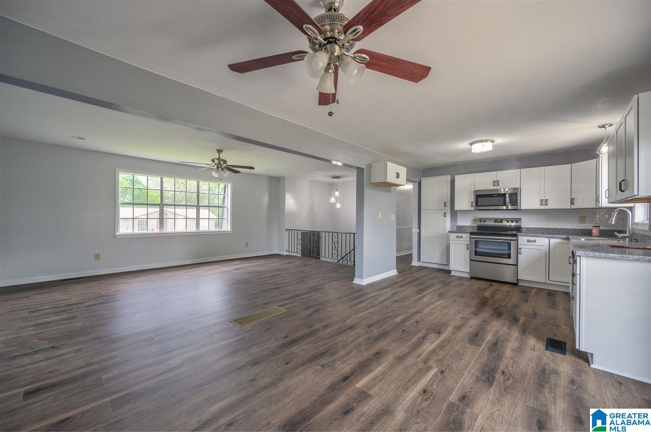 708 Hilltop Road Warrior, AL 35180 - Photo 6 of 22