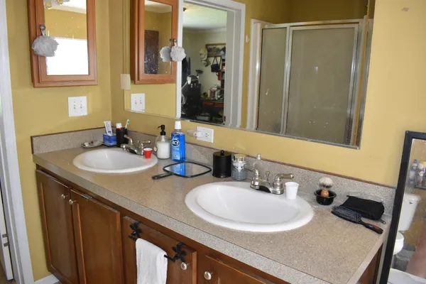 $377,398 | 1423 Pack Road, White Bluff, TN 37187