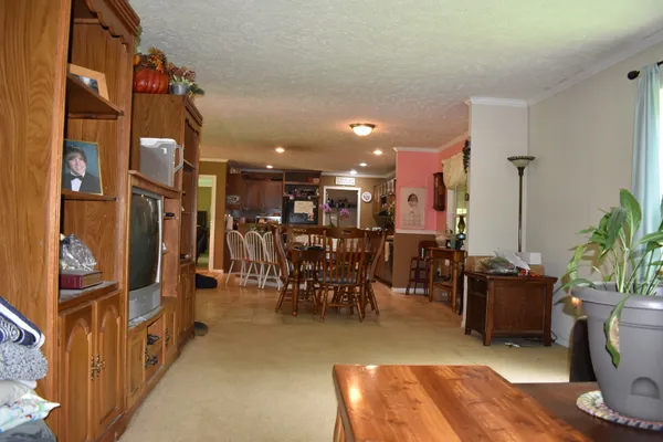 $377,398 | 1423 Pack Road, White Bluff, TN 37187