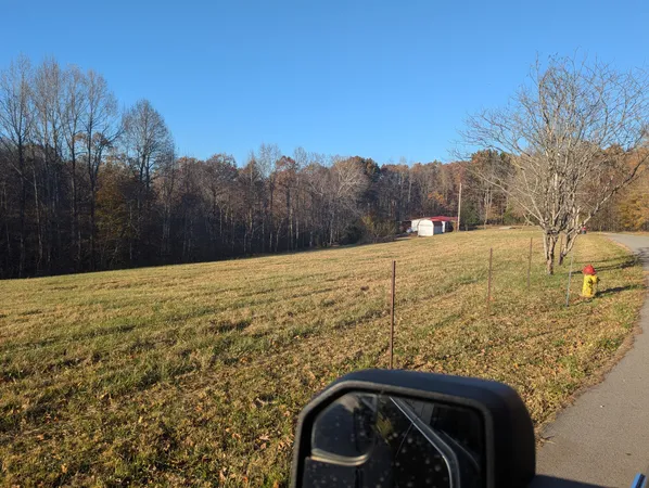 $377,398 | 1423 Pack Road, White Bluff, TN 37187