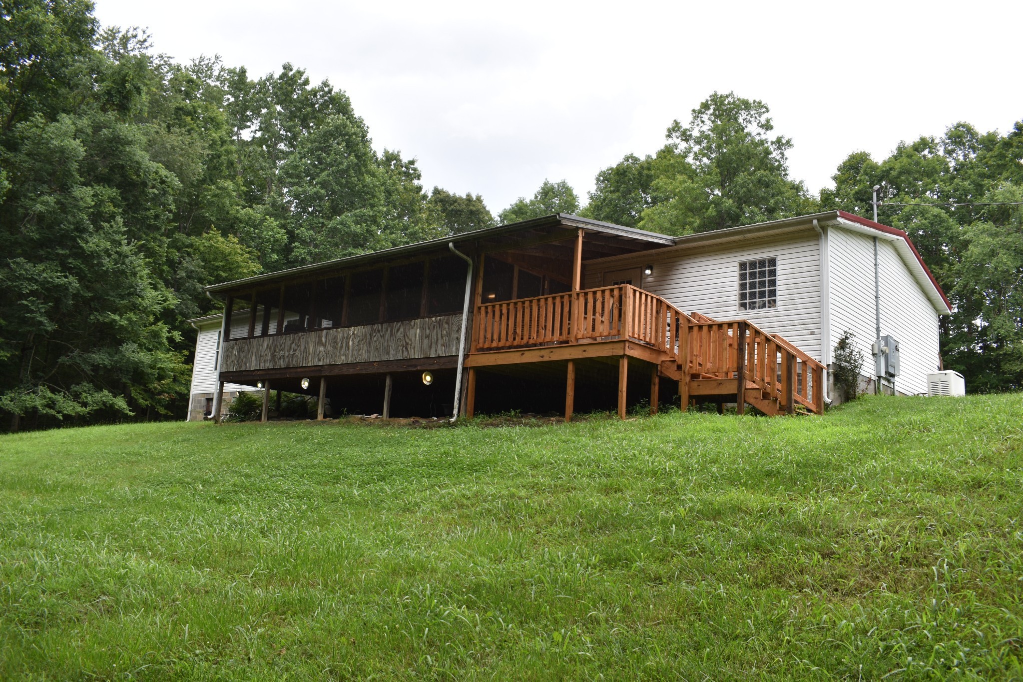 1423 Pack Road White Bluff, TN 37187 - Photo 5 of 48