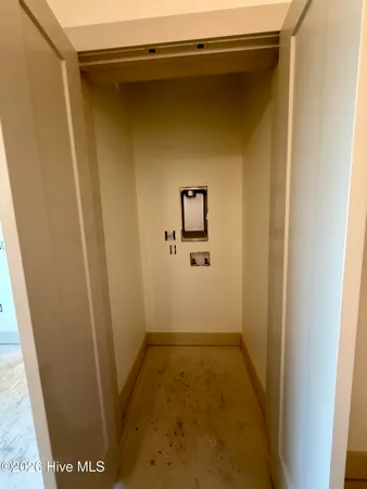 $1,525 | 3803 Peachtree Avenue, Unit 201, Wilmington, NC 28403