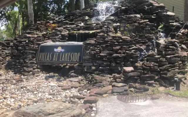 $265,000 | 1939 Summer Club Drive, Unit 215, Oviedo, FL 32765