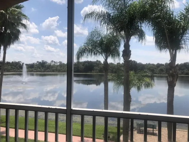 $265,000 | 1939 Summer Club Drive, Unit 215, Oviedo, FL 32765