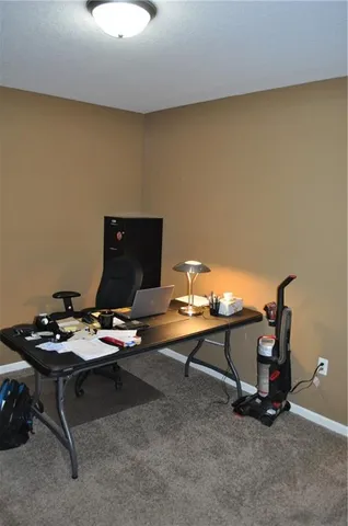 $220,000 | 3404 North 9th Street, St. Joseph, MO 64505