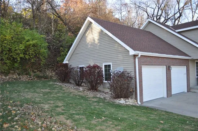 $220,000 | 3404 North 9th Street, St. Joseph, MO 64505