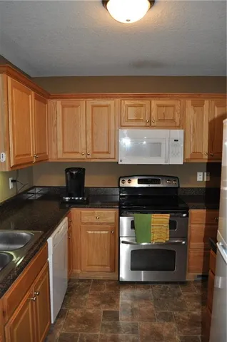 $220,000 | 3404 North 9th Street, St. Joseph, MO 64505