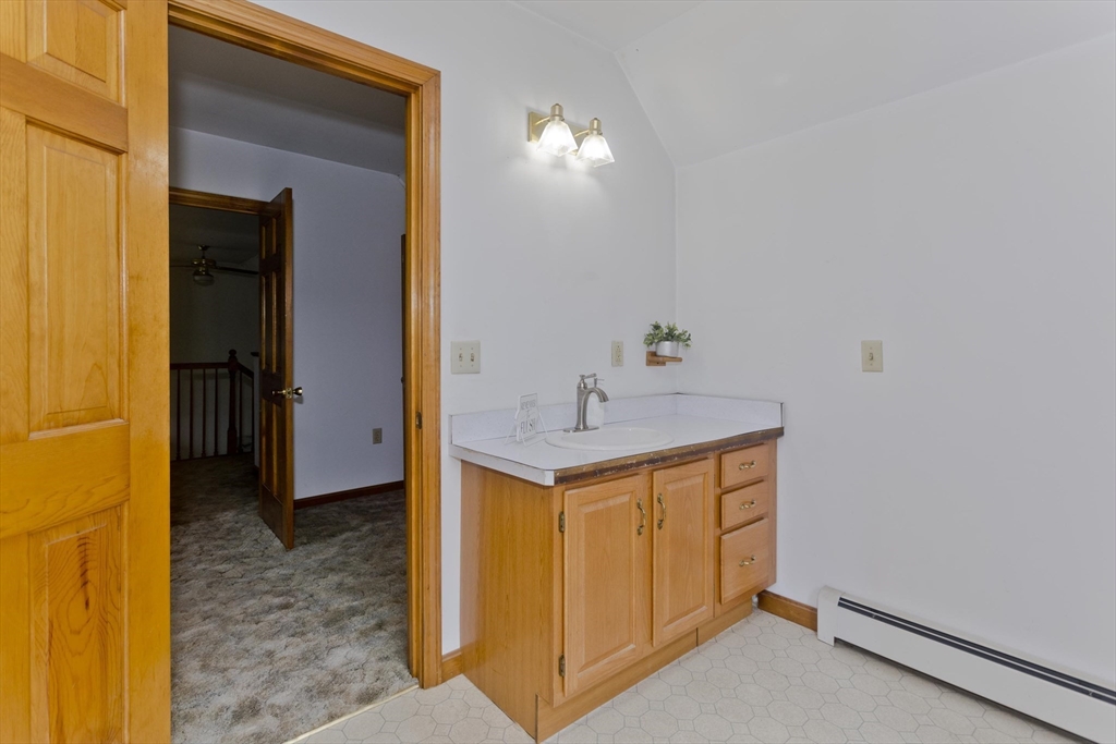 245 State Road Phillipston, MA 01331 - Photo 26 of 42