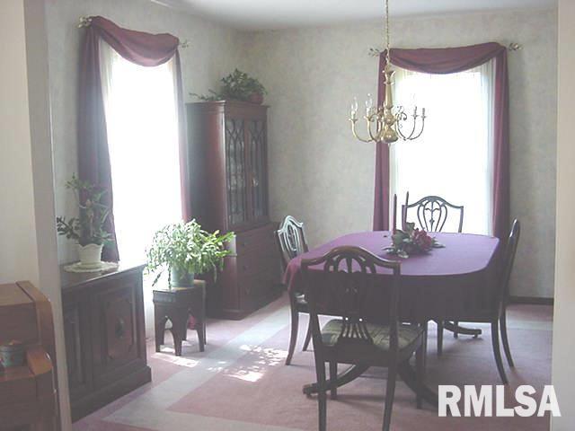 5155 White Post Road Bettendorf, IA 52722 - Photo 3 of 9
