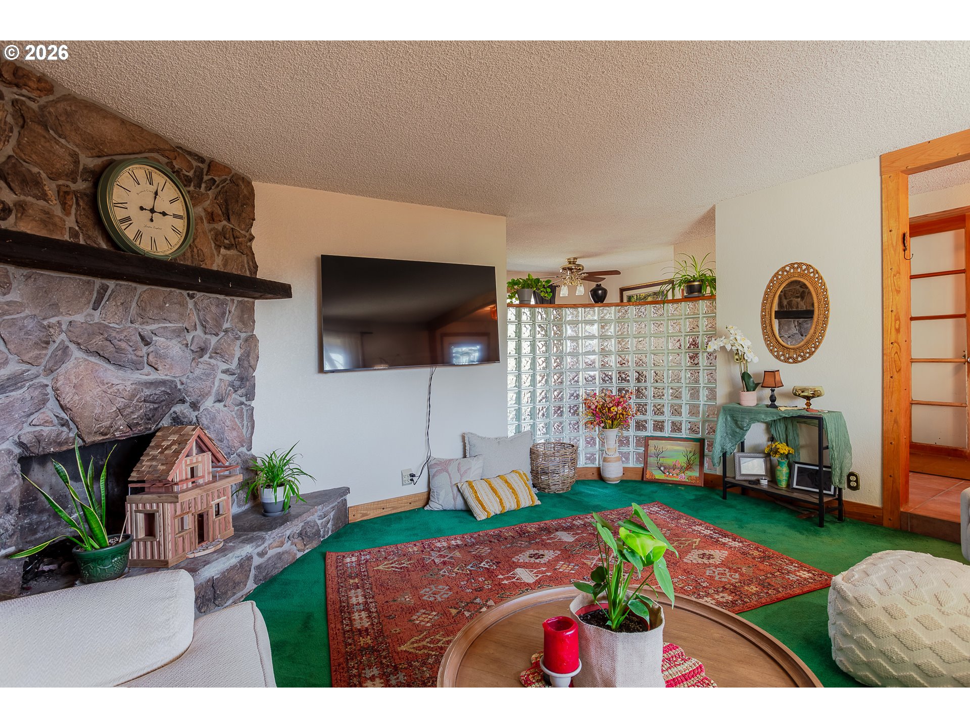 967 Rainbow Drive Springfield, OR 97477 - Photo 7 of 42