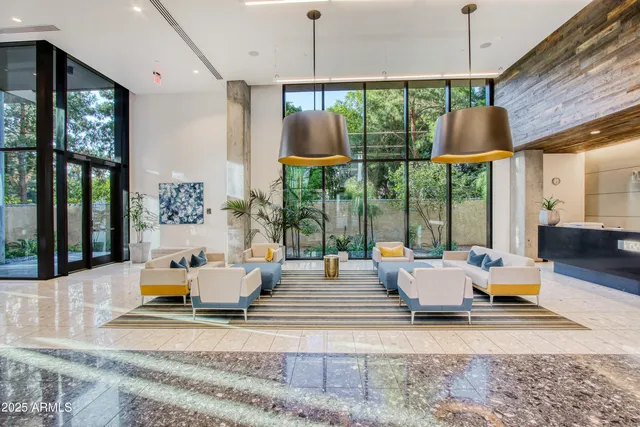 $850,000 | 200 West Portland Street, Unit 1024, Phoenix, AZ 85003