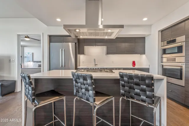 $850,000 | 200 West Portland Street, Unit 1024, Phoenix, AZ 85003