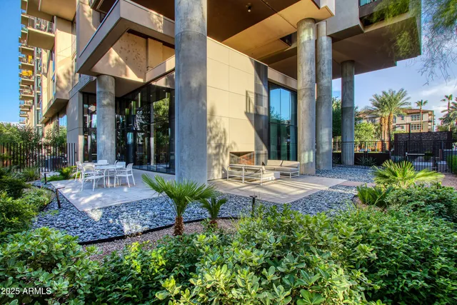 $850,000 | 200 West Portland Street, Unit 1024, Phoenix, AZ 85003