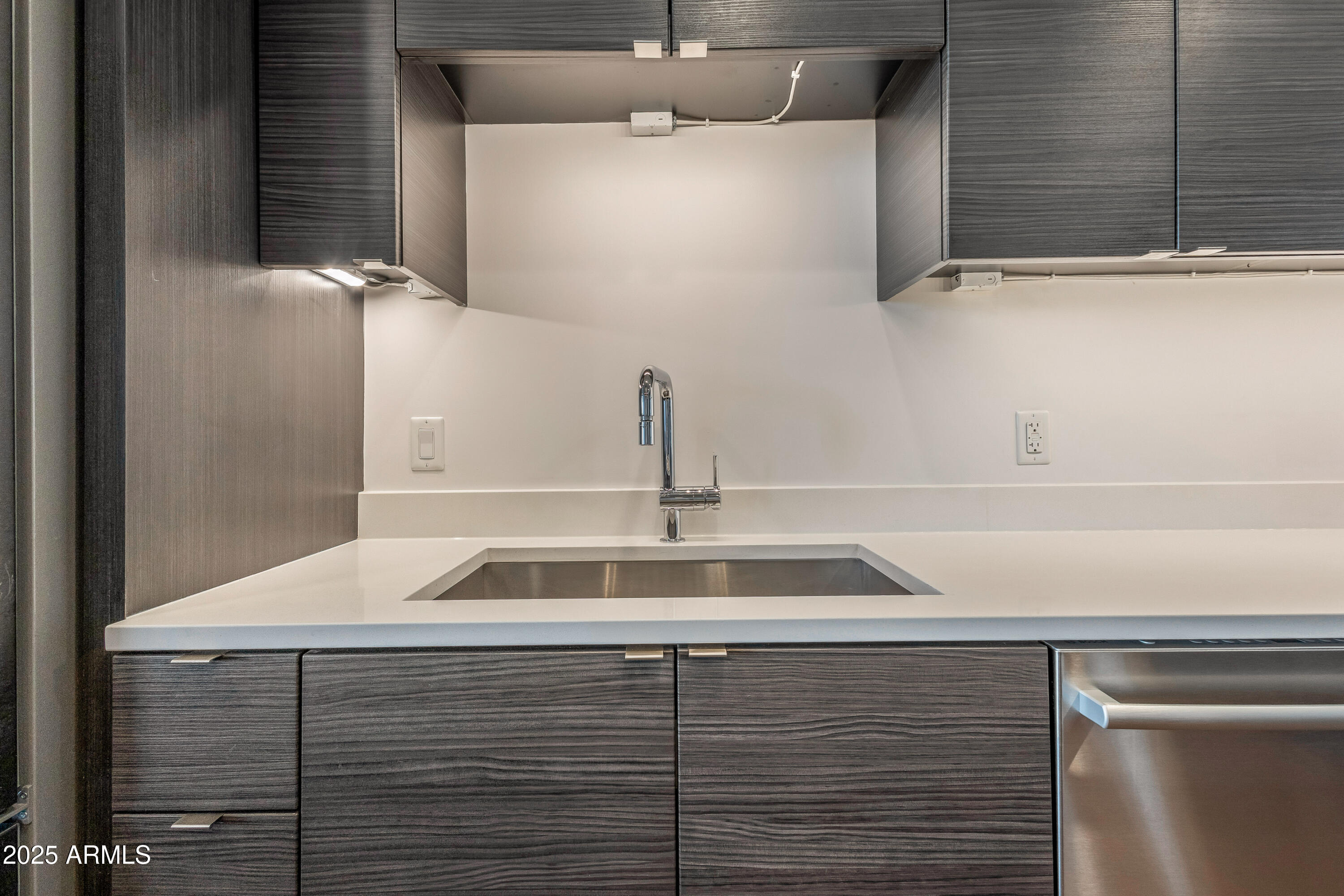 200 West Portland Street, Unit 1024 Phoenix, AZ 85003 - Photo 32 of 48 14