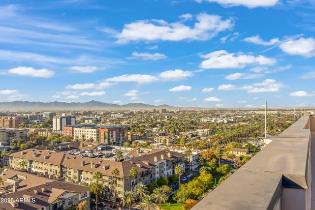 $870,000 | 200 West Portland Street, Unit 1024, Phoenix, AZ 85003