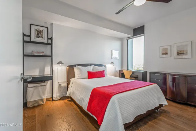 $870,000 | 200 West Portland Street, Unit 1024, Phoenix, AZ 85003