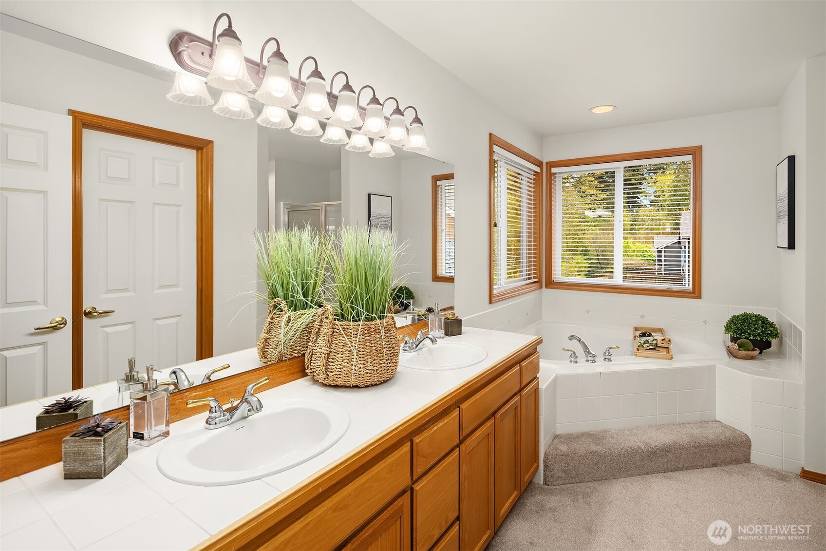 1102 185th Street Southeast Bothell, WA 98012 - Photo 29 of 39