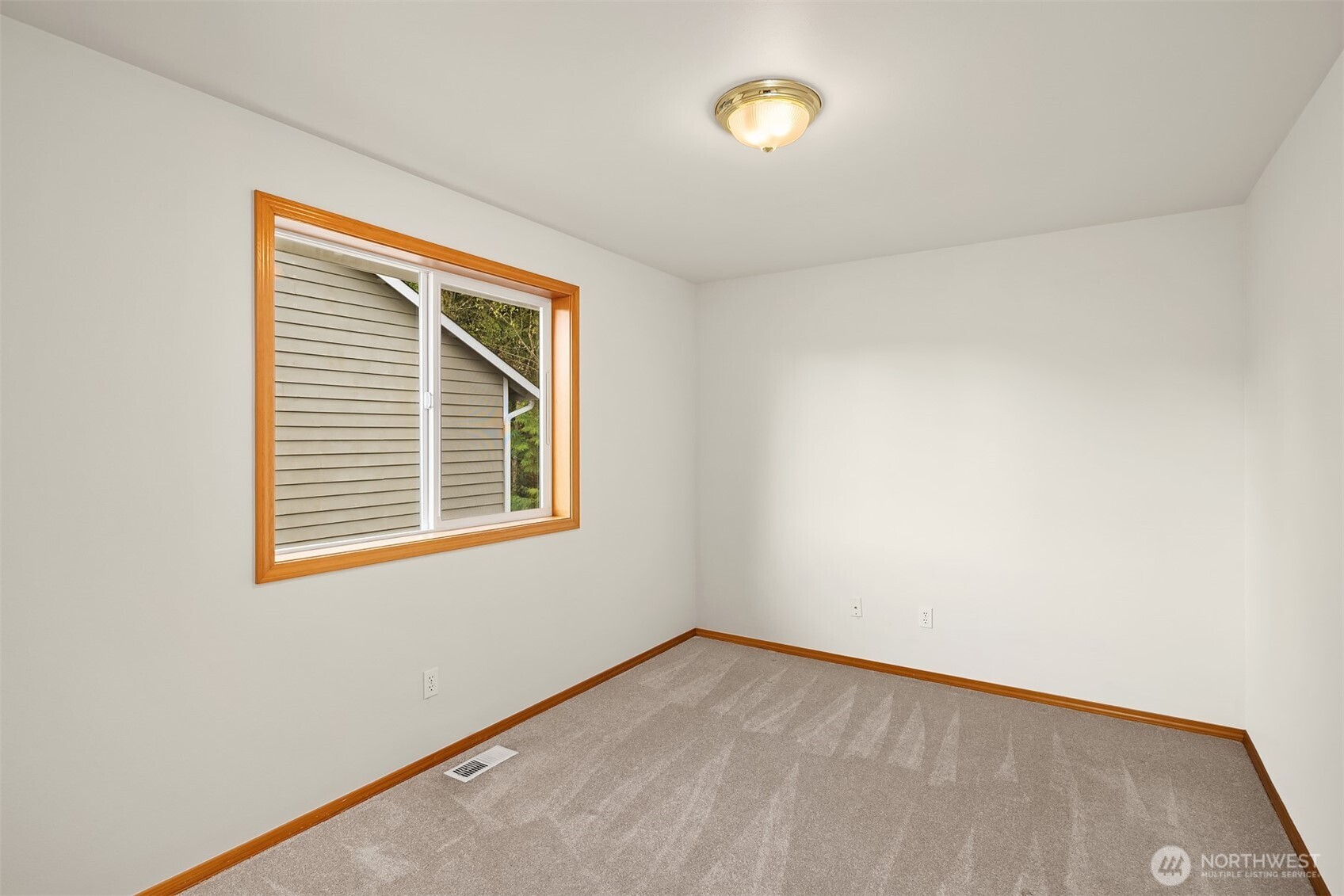 1102 185th Street Southeast Bothell, WA 98012 - Photo 33 of 39