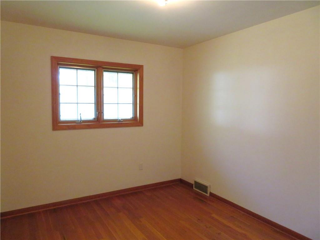 736 Beaver Street Rochester, PA 15074 - Photo 12 of 24 an empty room with a window