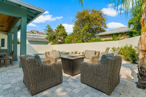$1,550,000 | 322 Sea Breeze Drive, Panama City Beach, FL 32413