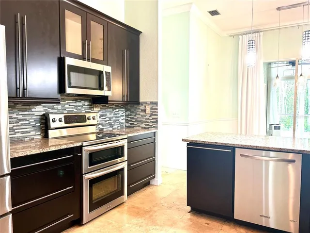 $590,000 | 10662 Crystal Springs Court, Orlando, FL 32825