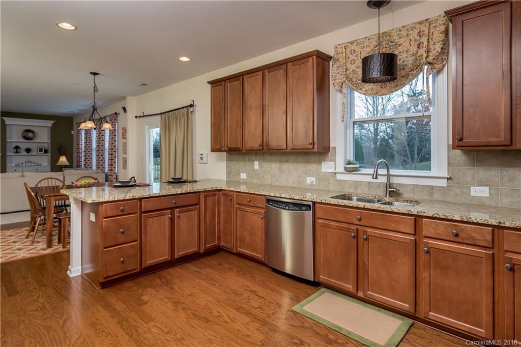 6311 Baltray Road Charlotte, NC 28278 - Photo 12 of 36 Gallery Image 12