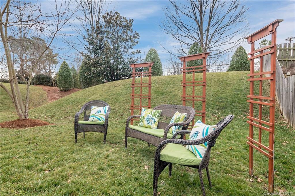 6311 Baltray Road Charlotte, NC 28278 - Photo 33 of 36 Gallery Image 33