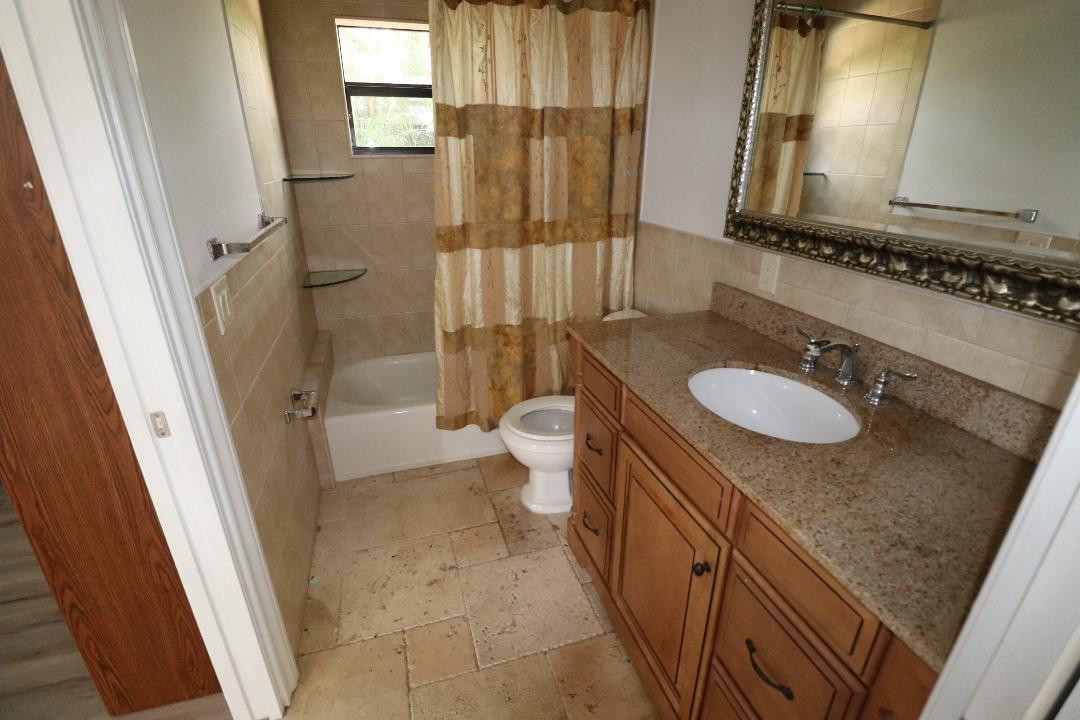 2211 Northeast 43rd Street Lighthouse Point, FL 33064 - Photo 12 of 57 Photo 12