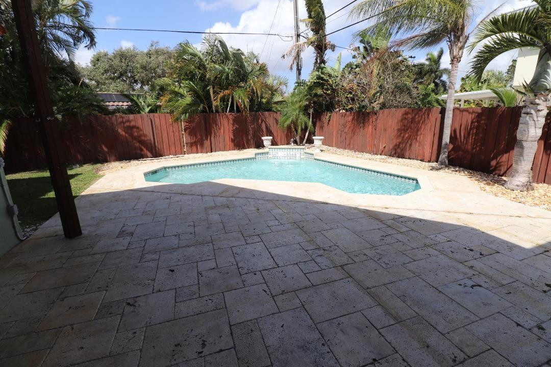 2211 Northeast 43rd Street Lighthouse Point, FL 33064 - Photo 16 of 57 Photo 16