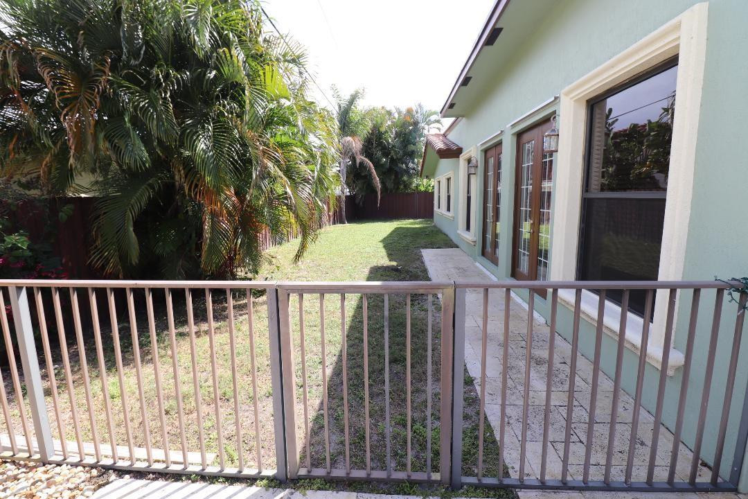 2211 Northeast 43rd Street Lighthouse Point, FL 33064 - Photo 19 of 57 Photo 19