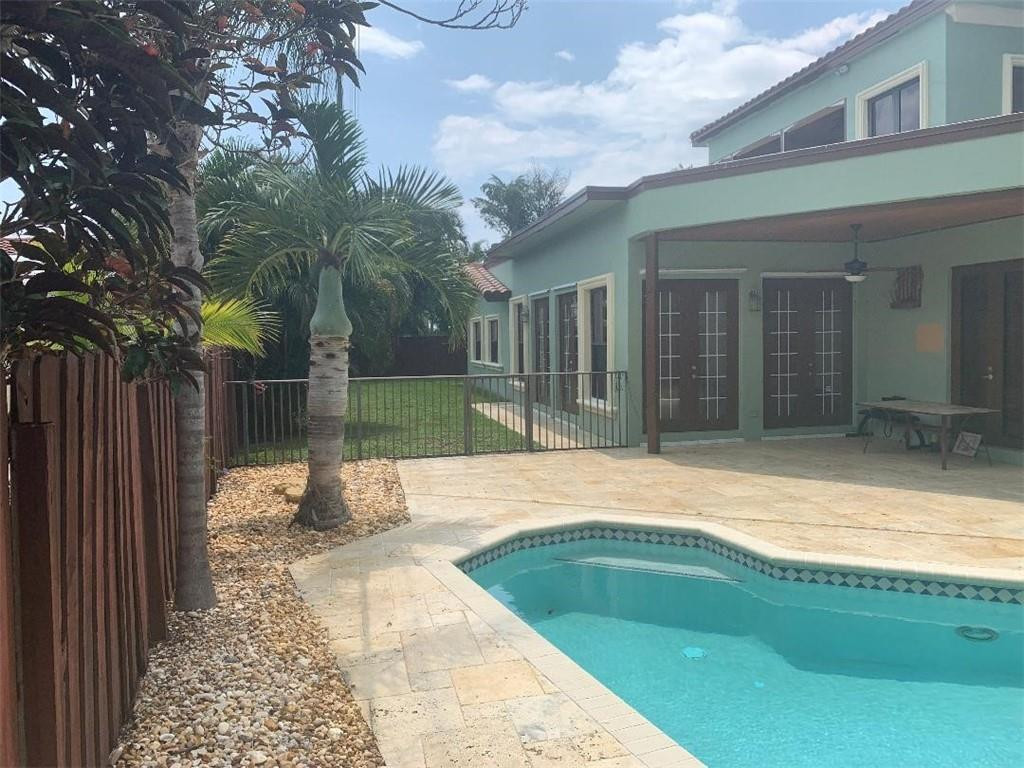 2211 Northeast 43rd Street Lighthouse Point, FL 33064 - Photo 54 of 57 Photo 54