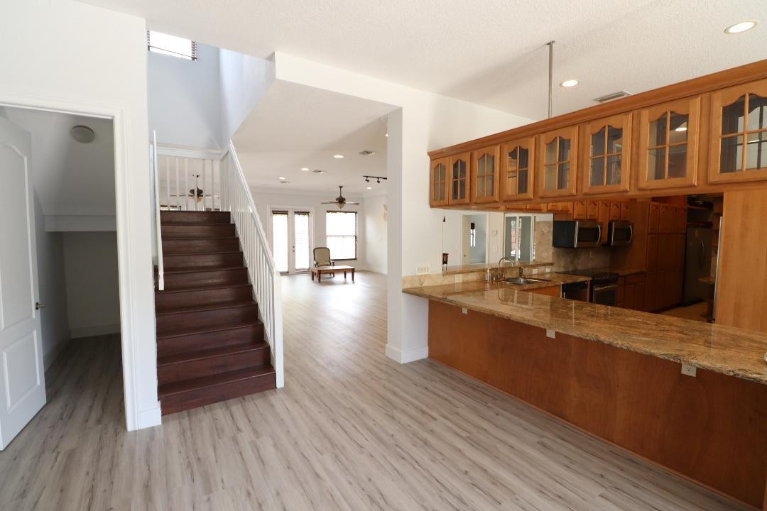 2211 Northeast 43rd Street Lighthouse Point, FL 33064 - Photo 9 of 57 Photo 9