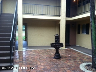 355 Monument Road, Unit 21 B1 Jacksonville, FL 32225 - Photo 1 of 7 Main Photo 1