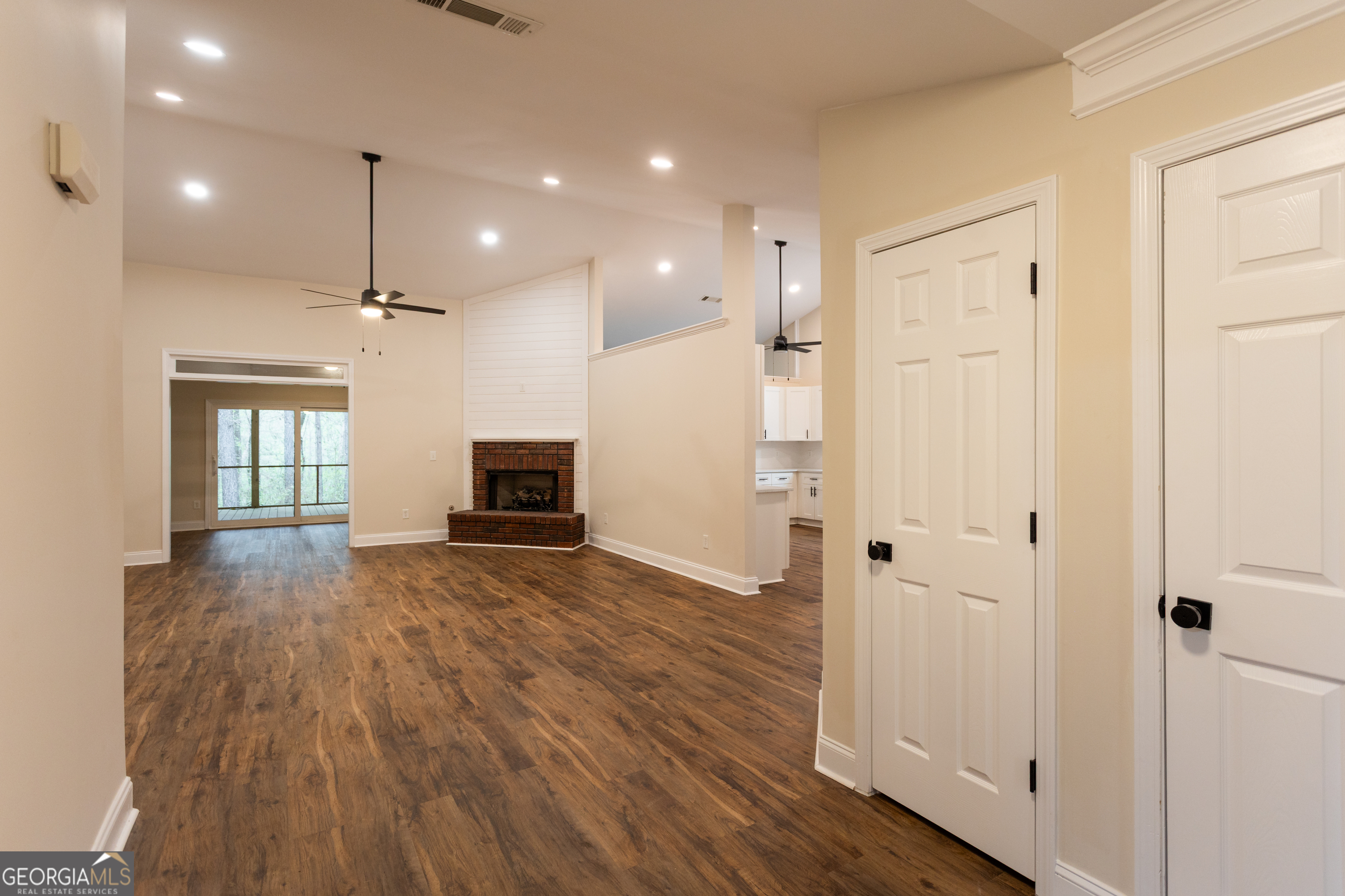 1020 Brenda Lane Madison, GA 30650 - Photo 7 of 73