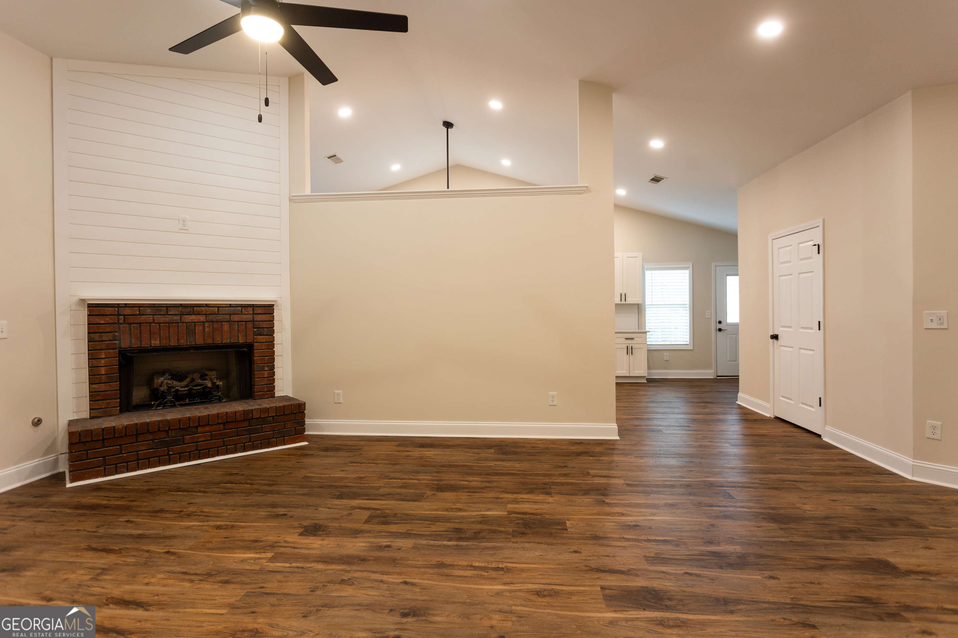 1020 Brenda Lane Madison, GA 30650 - Photo 8 of 73
