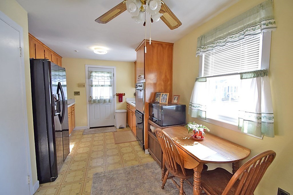 1 Selwyn Road Randolph, MA 02368 - Photo 9 of 19 Gallery Image 9