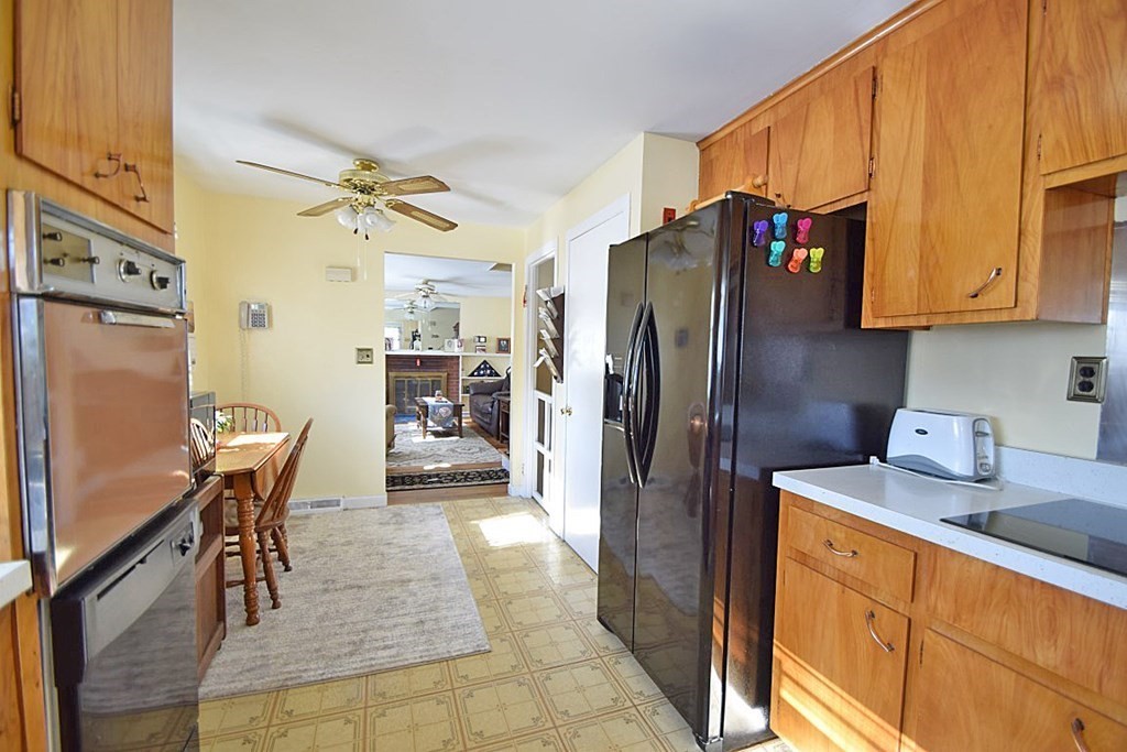 1 Selwyn Road Randolph, MA 02368 - Photo 10 of 19 Gallery Image 10