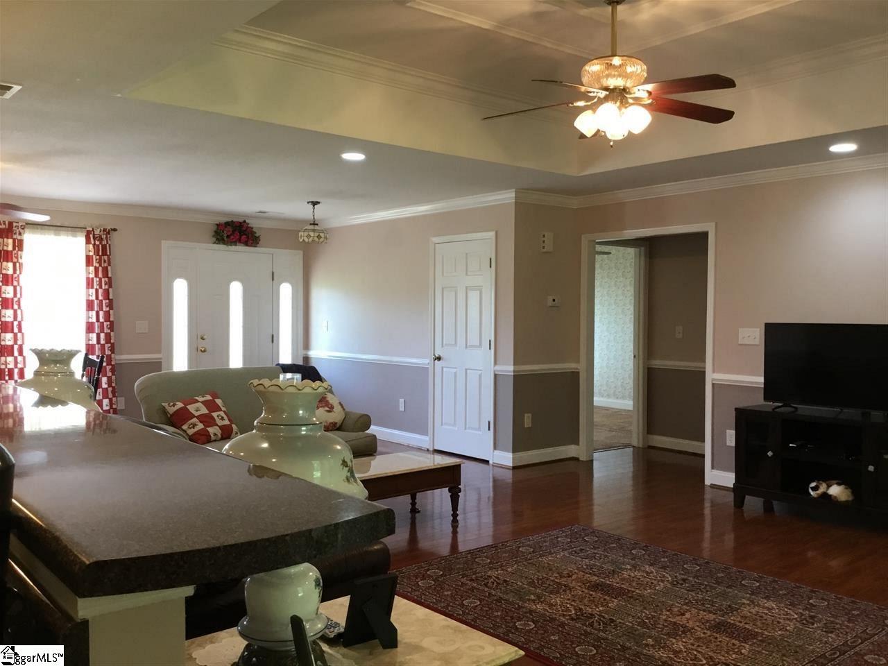 184 State Rd S-42-751 Lyman, SC 29365 - Photo 3 of 34