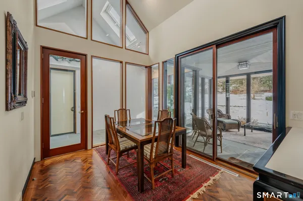 $1,950,000 | 66 Cove Road, Lyme, CT 06371