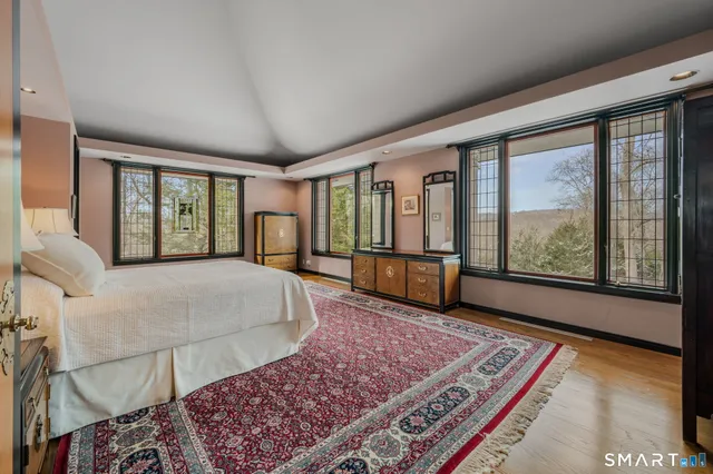 $1,950,000 | 66 Cove Road, Lyme, CT 06371