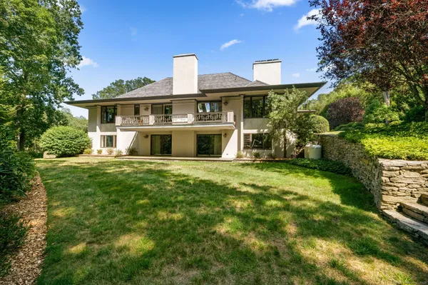 $1,950,000 | 66 Cove Road, Lyme, CT 06371