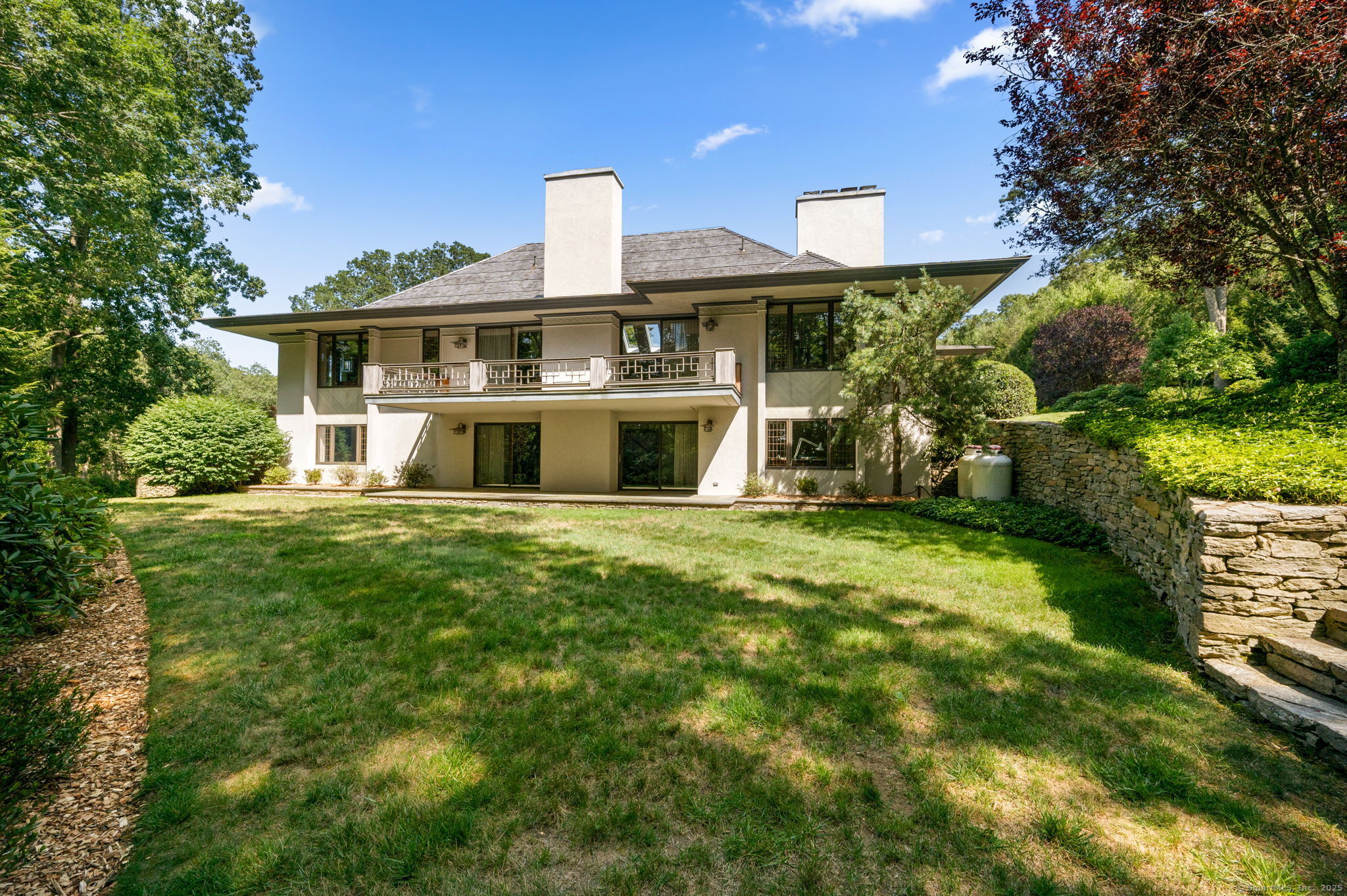 66 Cove Road Lyme, CT 06371 - Photo 29 of 38 a front view of a house with a yard