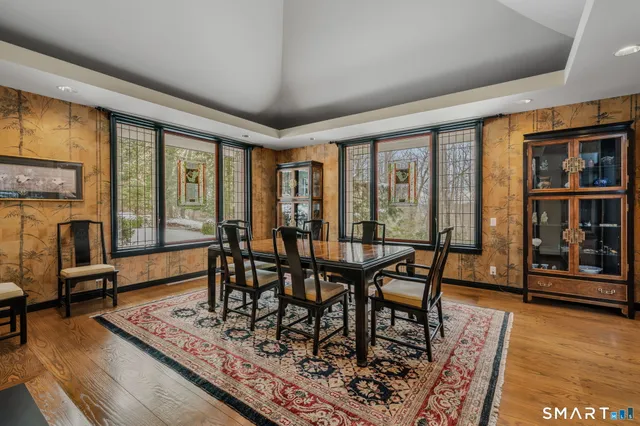 $1,950,000 | 66 Cove Road, Lyme, CT 06371