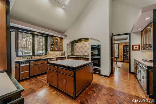 $1,950,000 | 66 Cove Road, Lyme, CT 06371