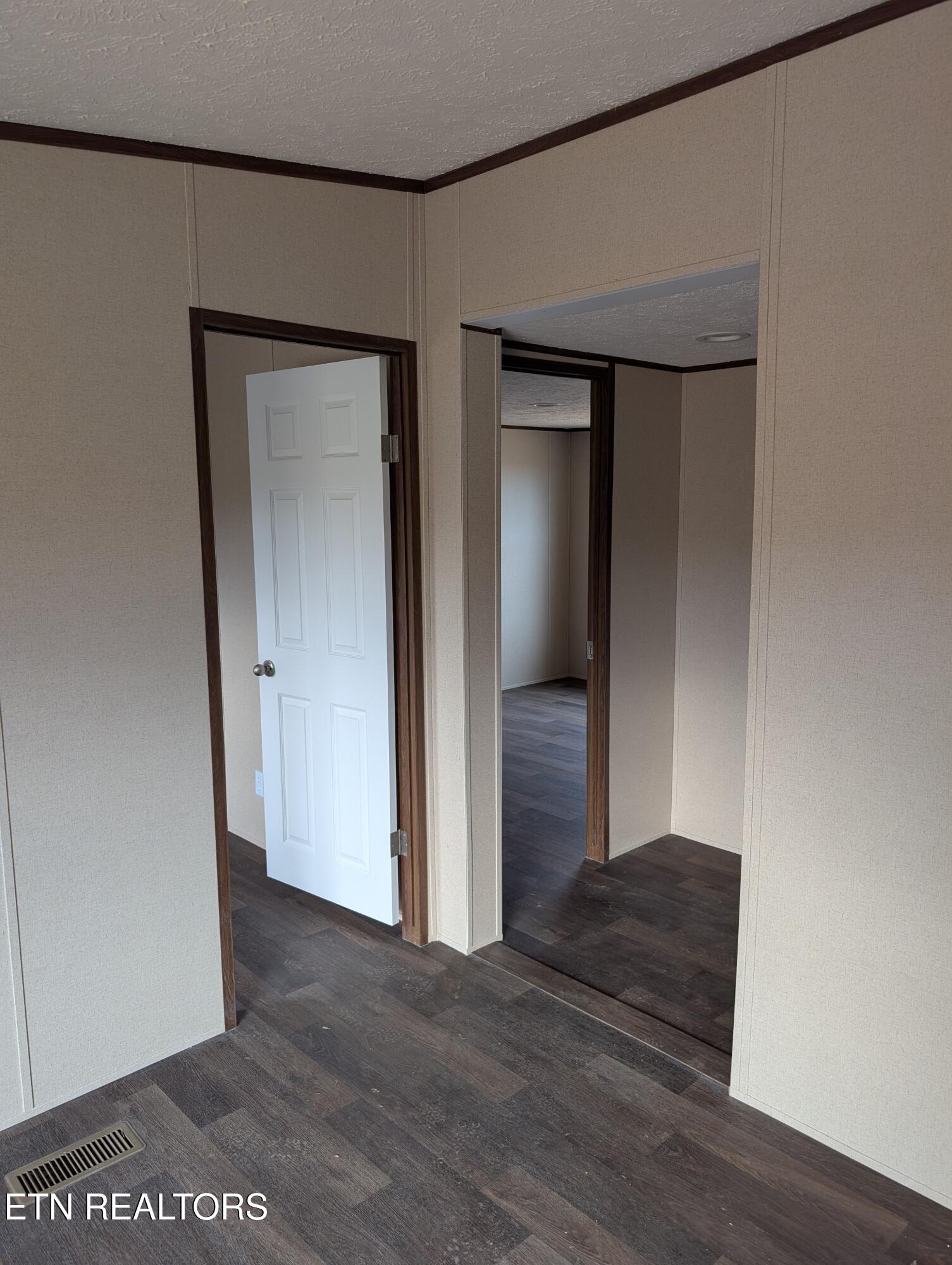 269 Laura Boling Loop Road Strawberry Plains, TN 37871 - Photo 13 of 26 1000001996