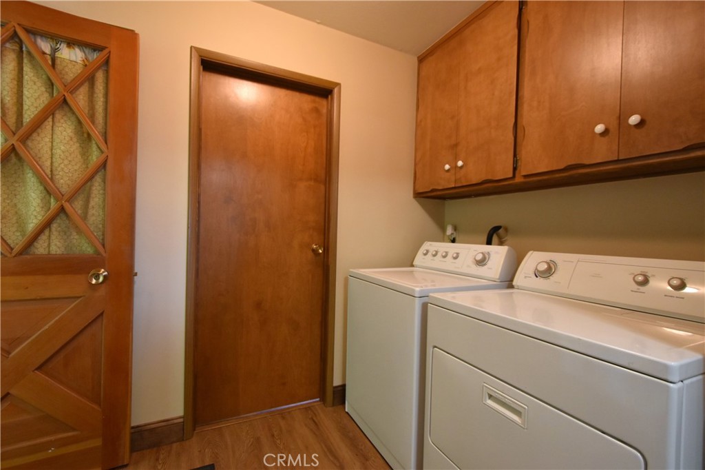 5409 Highway 3 Etna, CA 96027 - Photo 12 of 58 a utility room with dryer and washer