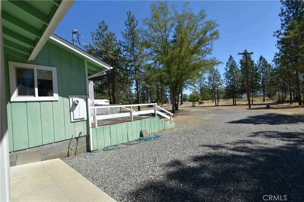 5409 Highway 3 Etna, CA 96027 - Photo 30 of 58 a view of outdoor space and yard